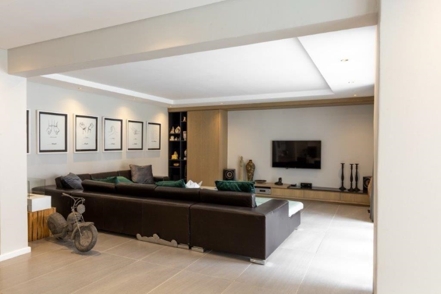 To Let 3 Bedroom Property for Rent in Sunset Beach Western Cape